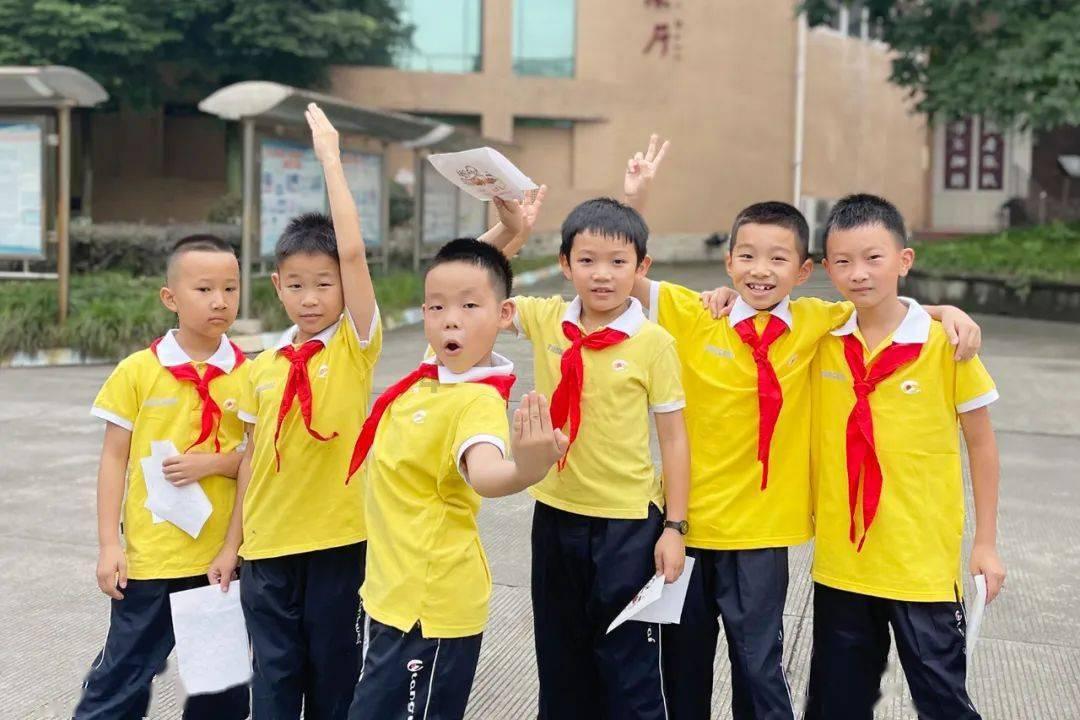 解锁吉鹿力!参与想一想有没有什么好的替代方式可以解决1.2米以下儿童的安全问题?问答社区,获得专业指导与互助
